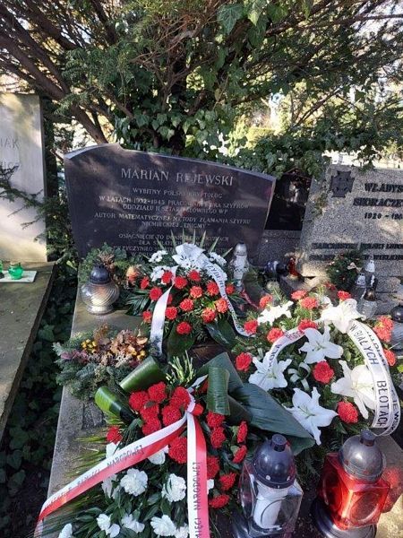 13 lutego 2022 roku - 42. rocznica śmierci naszego patrona Mariana Rejewskiego