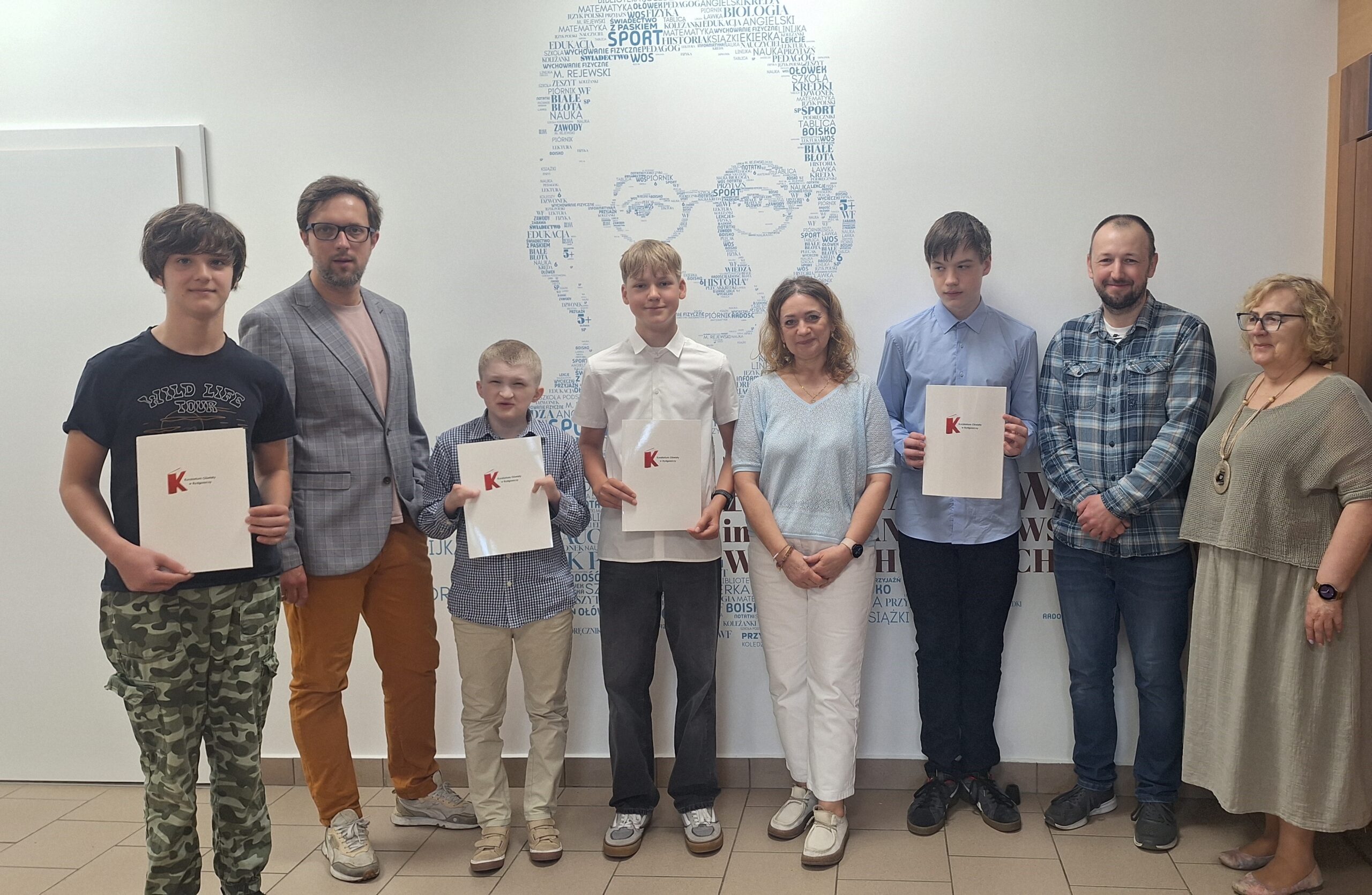 FINALIŚCI KONKURSÓW PRZEDMIOTOWYCH